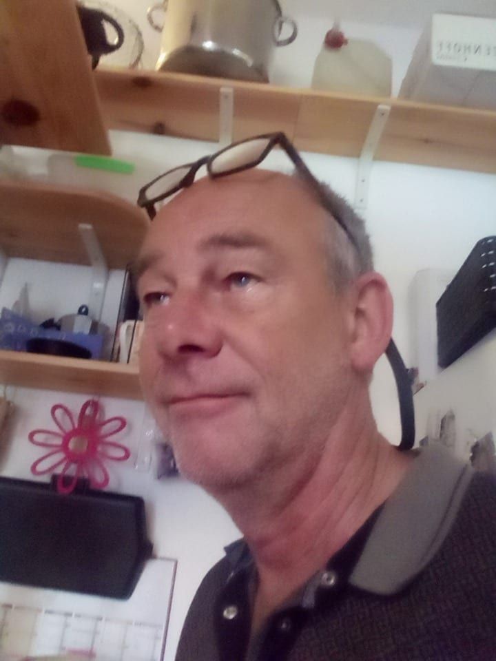Profil de Eddi, 26 ans, Rencontre gay à Cerniat FR (Fribourg)