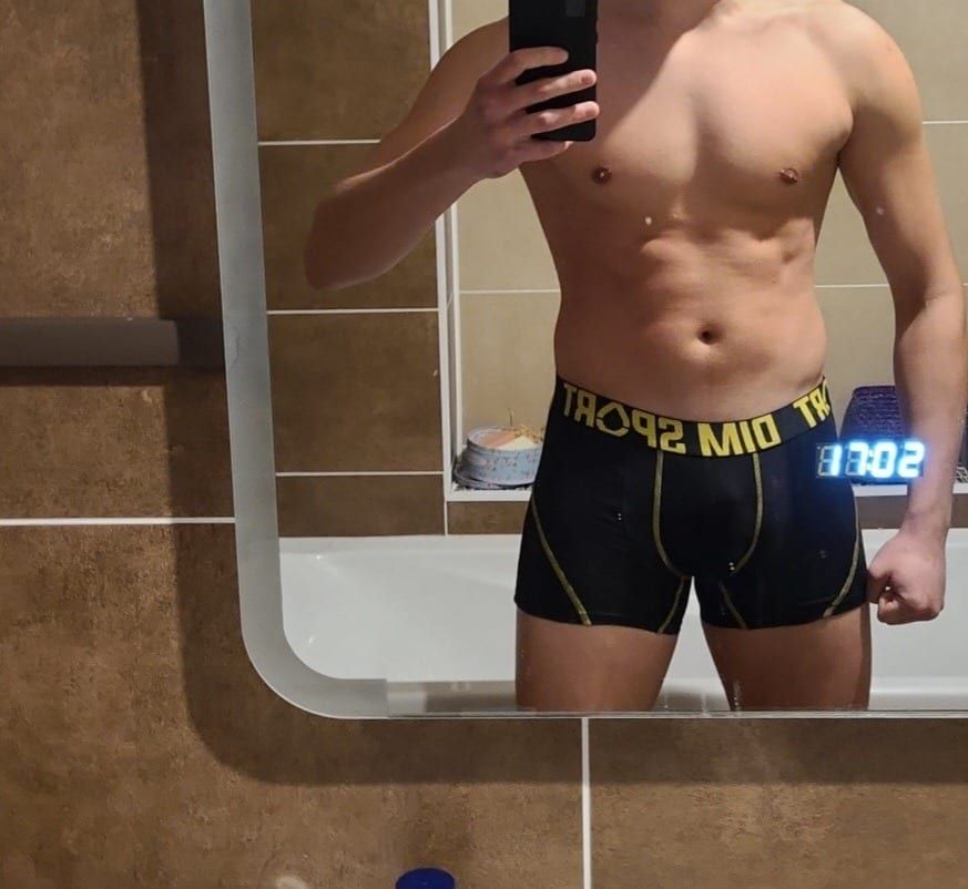 Profil de Osmane, 27 ans, Rencontre gay à Villarsel-sur-Marly (Fribourg)