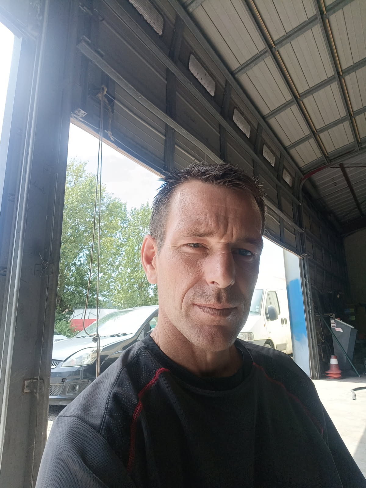Profil de Thiven, 24 ans, Rencontre gay à Avry-devant-Pont (Fribourg)