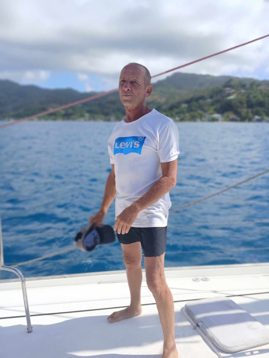 Profil de Abdenacer, 23 ans, Rencontre gay à Bösingen (Fribourg)