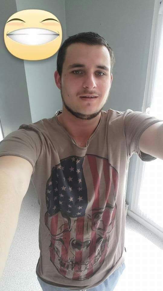 Profil de Charles-marie, 31 ans, Rencontre gay à Vuissens (Fribourg)