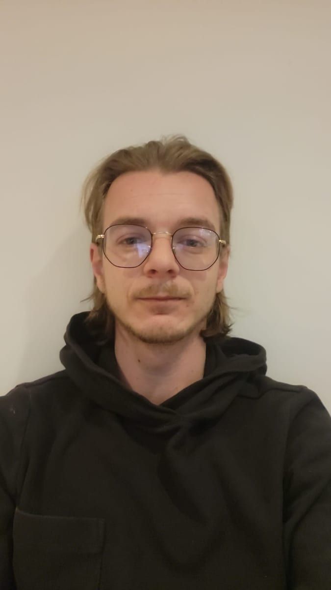 Profil de Léo, 25 ans, Rencontre gay à Vuissens (Fribourg)