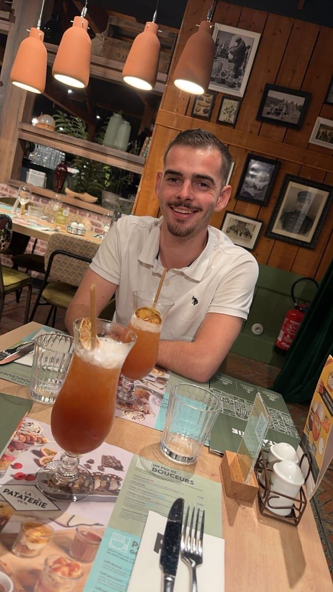 Profil de Li, 40 ans, Rencontre gay à Bollion (Fribourg)