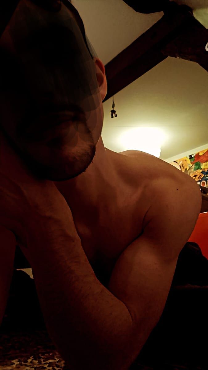 Profil de Paul-victor, 28 ans, Rencontre gay à Pierrafortscha (Fribourg)