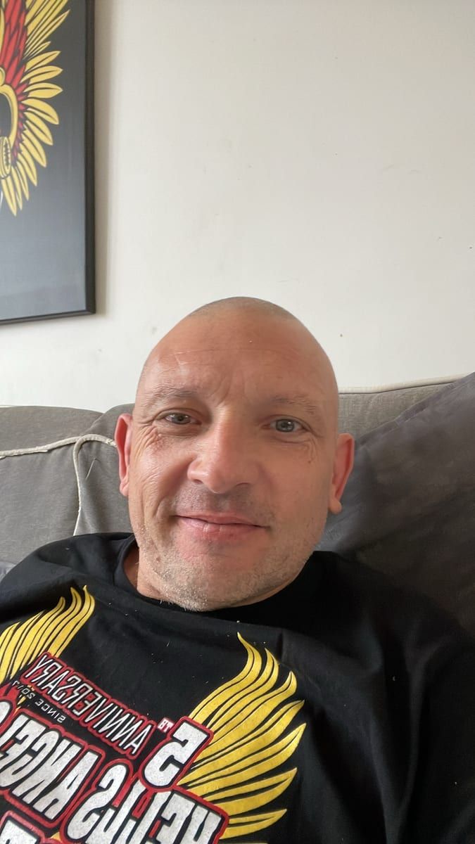 Profil de Leith, 41 ans, Rencontre gay à Berlens (Fribourg)