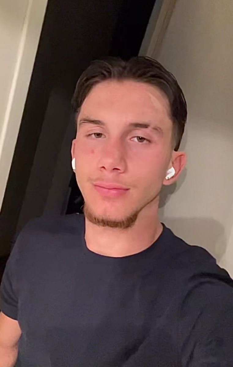 Profil de Dominic, 26 ans, Rencontre gay à Villariaz (Fribourg)