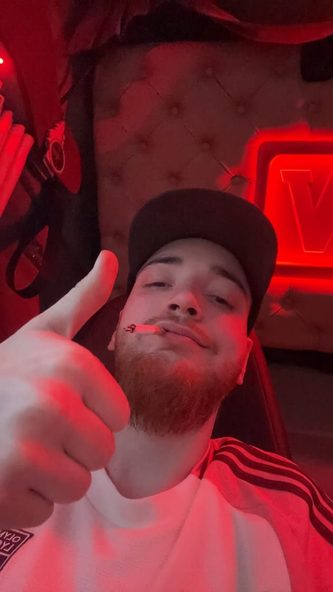 Profil de Arone, 28 ans, Rencontre gay à Châtel-St-Denis (Fribourg)