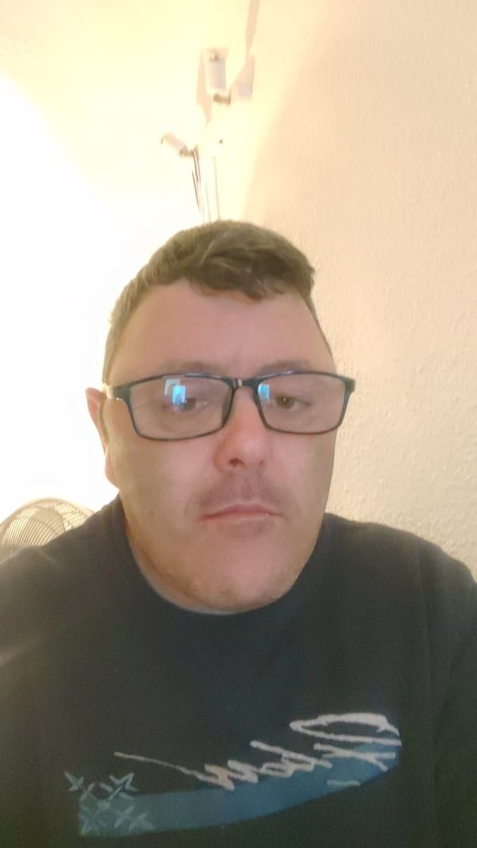 Profil de Moïse, 39 ans, Rencontre gay à Brünisried (Fribourg)