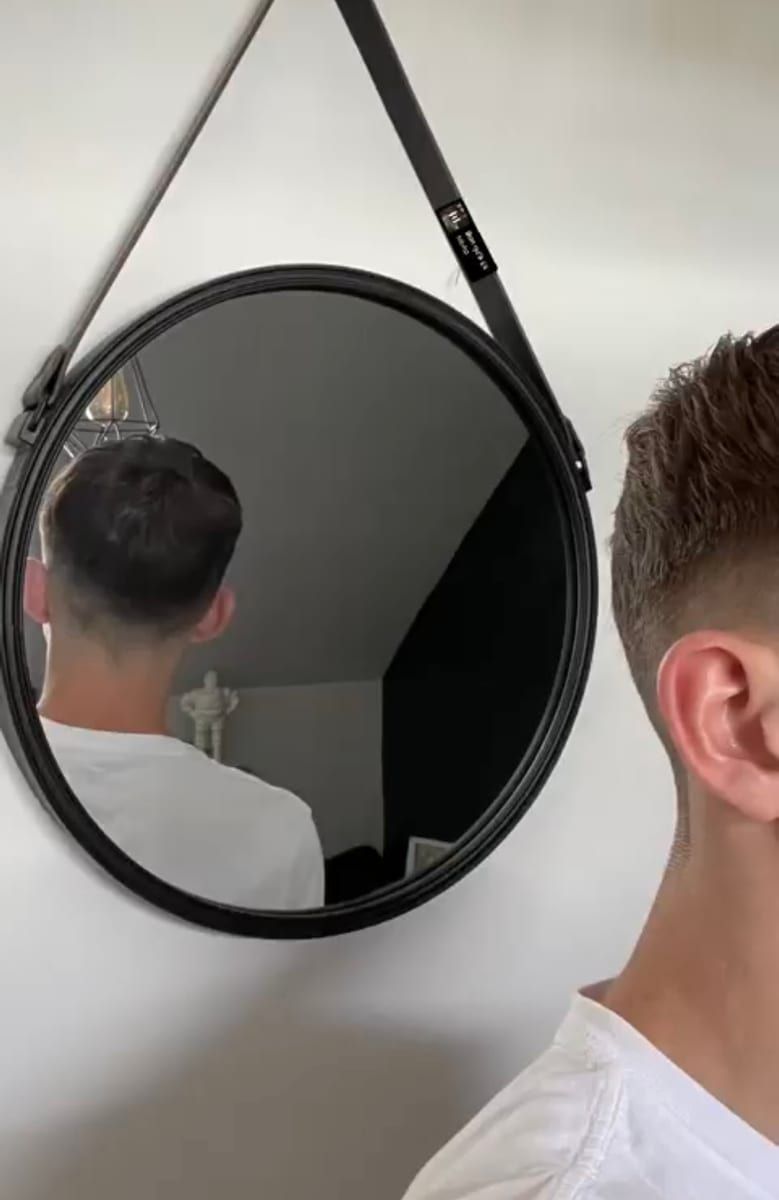 Profil de Frank, 23 ans, Rencontre gay à Jeuss (Fribourg)