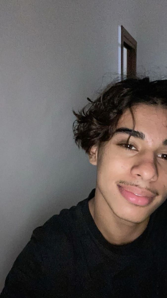 Profil de Yonis, 35 ans, Rencontre gay à Ulmiz (Fribourg)