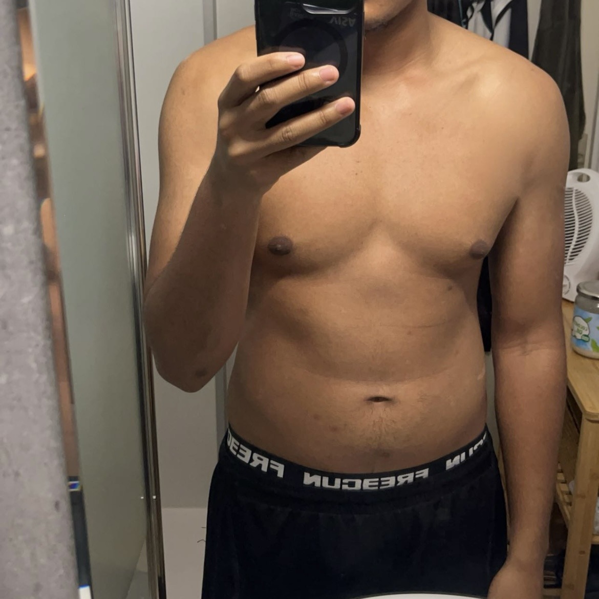Profil de Carlton, 35 ans, Rencontre gay à Cournillens (Fribourg)