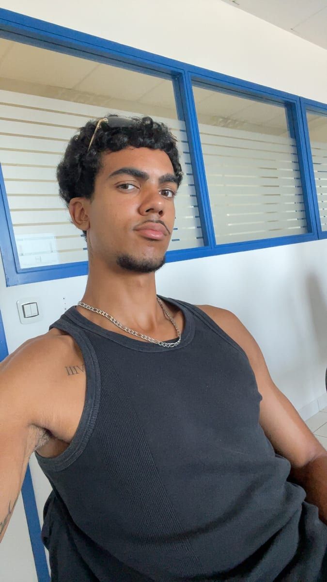 Profil de Keyllian, 45 ans, Rencontre gay à Givisiez (Fribourg)
