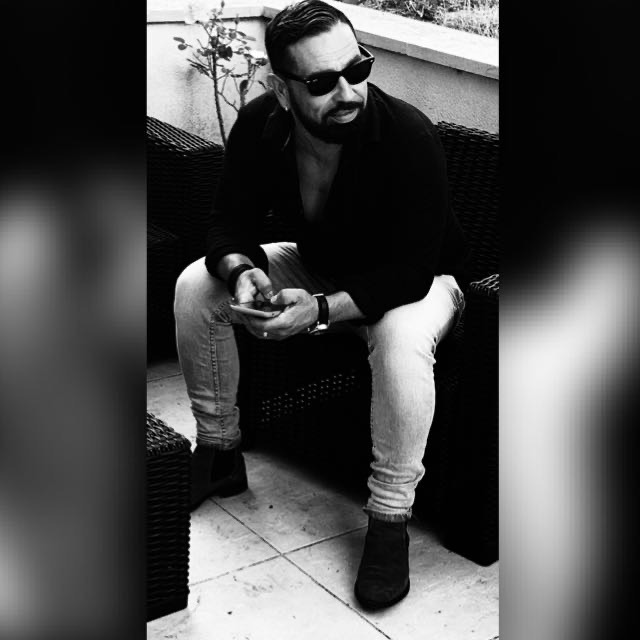 Profil de Houd, 37 ans, Rencontre gay à Pensier (Fribourg)
