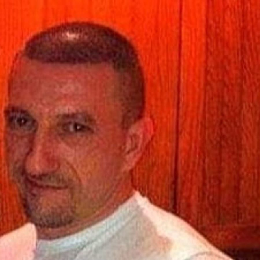 Profil de Nouma, 40 ans, Rencontre gay à Kriechenwil (Fribourg)