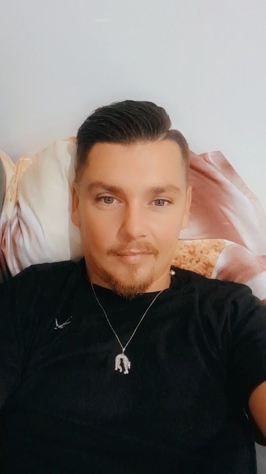 Profil de Sabry, 25 ans, Rencontre gay à Ependes FR (Fribourg)