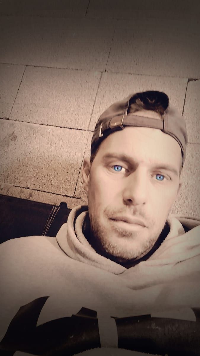 Profil de Ermando, 45 ans, Rencontre gay à Avenches (Fribourg)