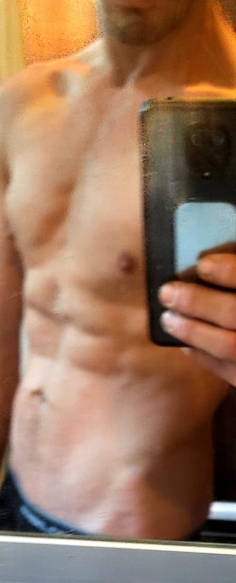 Profil de Yanis, 24 ans, Rencontre gay à Châtel-St-Denis (Fribourg)